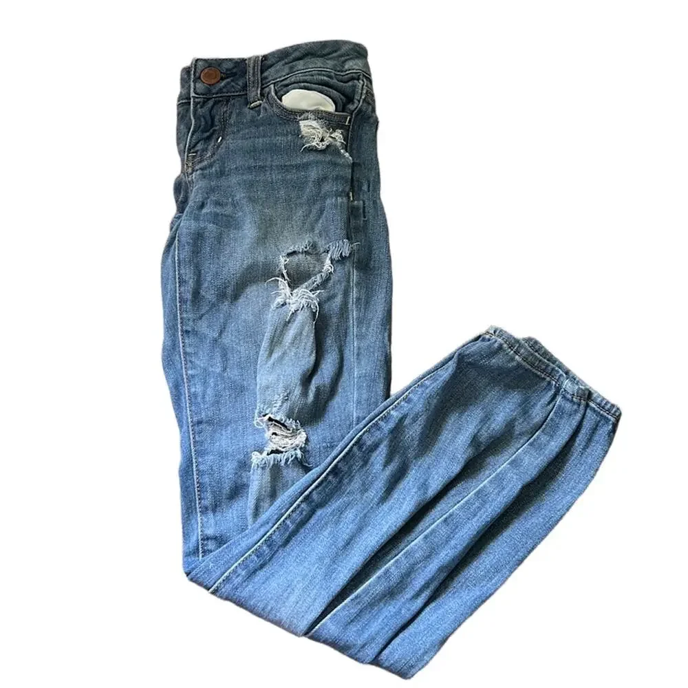 American Eagle Light Wash Distressed Jegging Skinny Pants